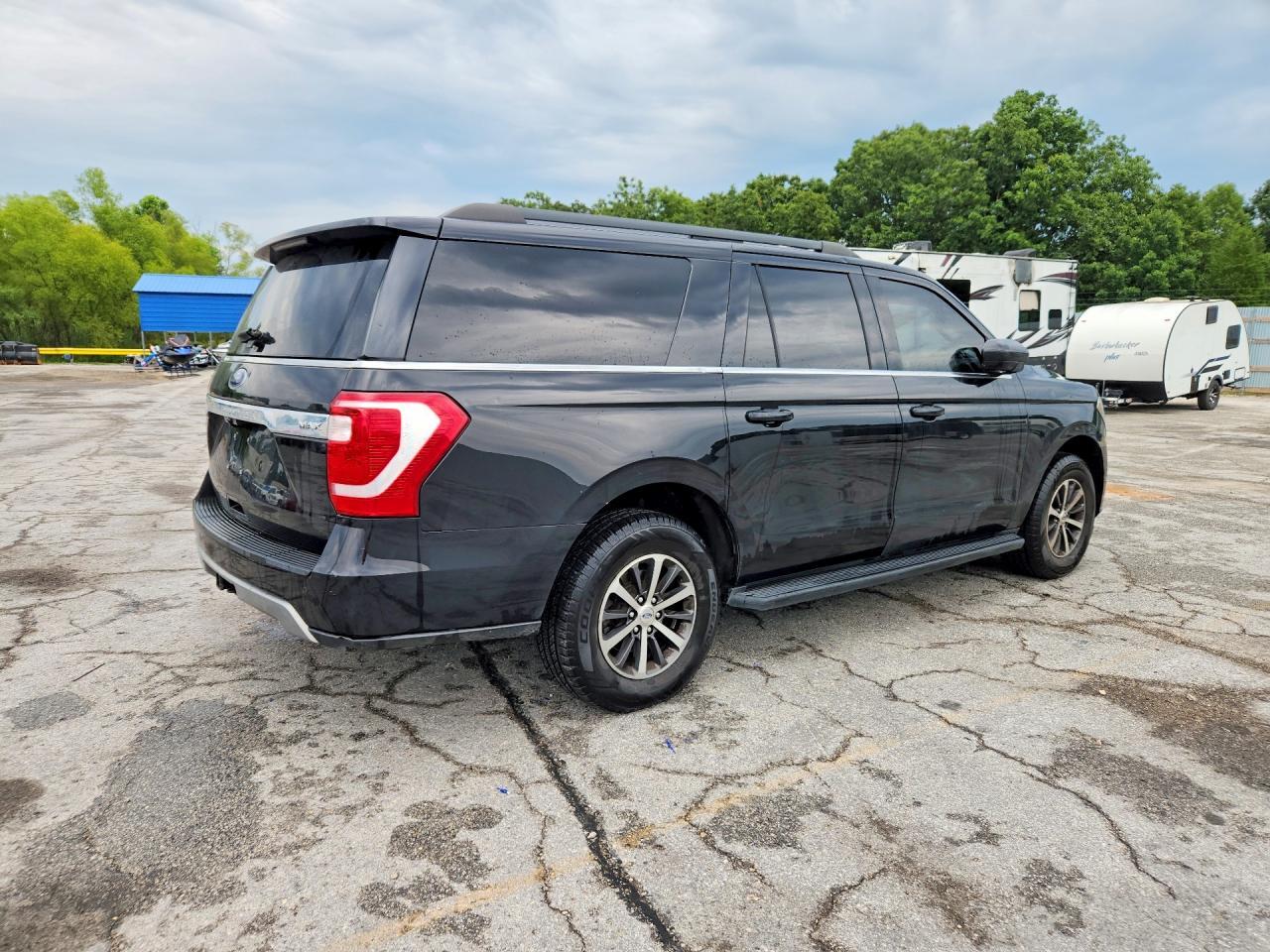 2019 Ford Expedition Max Xlt - Image 3