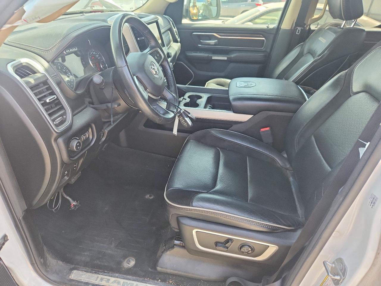 2020 Ram 1500 Laramie - Image 7