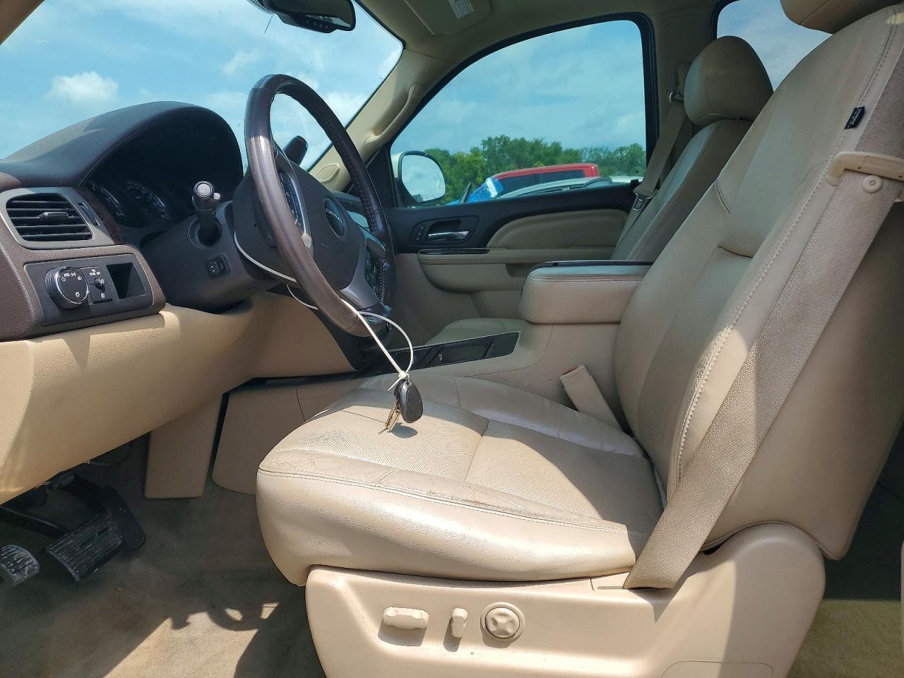 2012 GMC Yukon Denali - Фото 7
