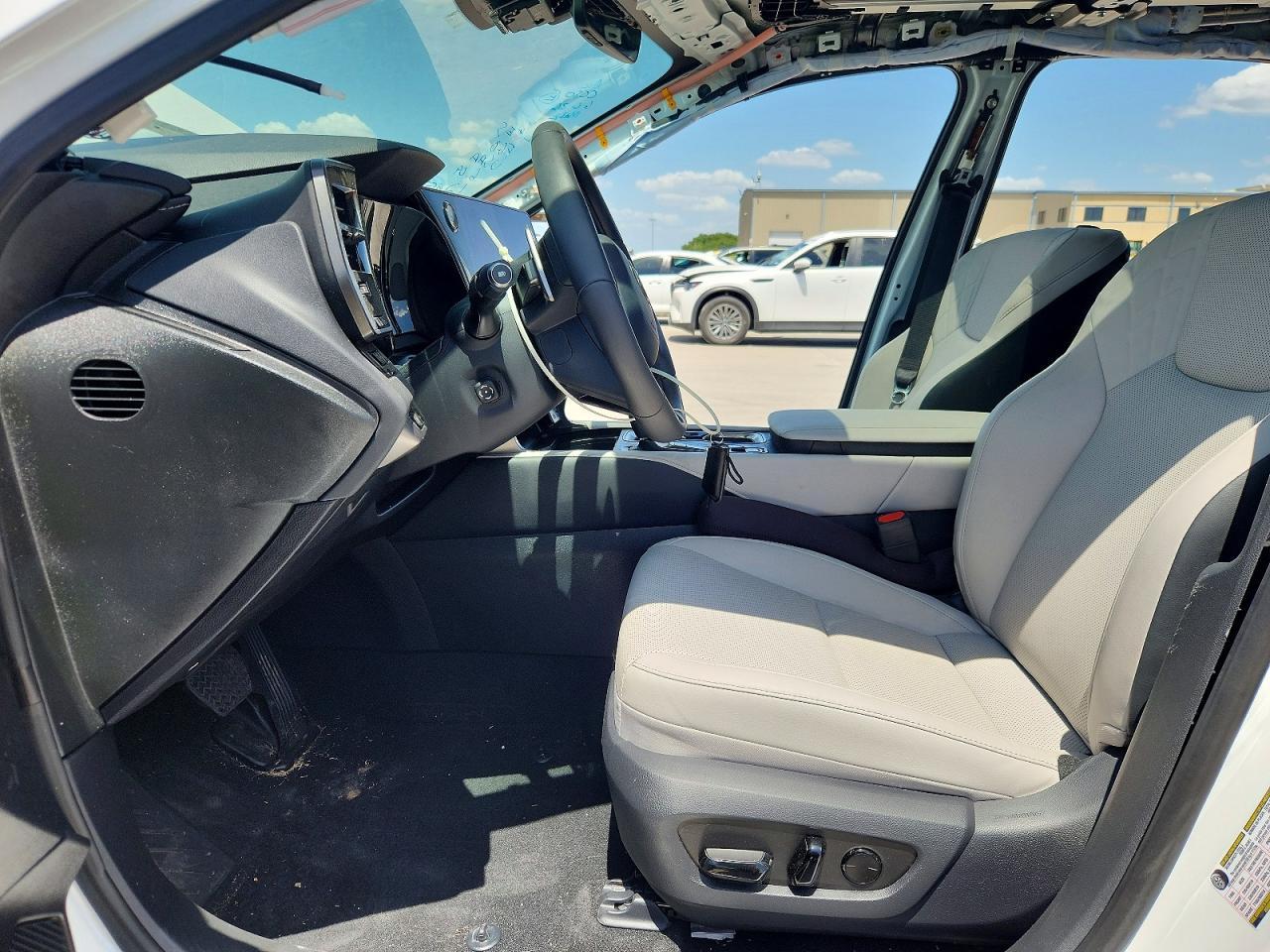 2025 Lexus Rx 350H Premium - Image 7