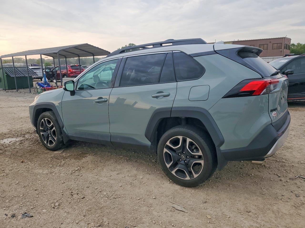 2019 Toyota Rav4 Adventure - Image 2