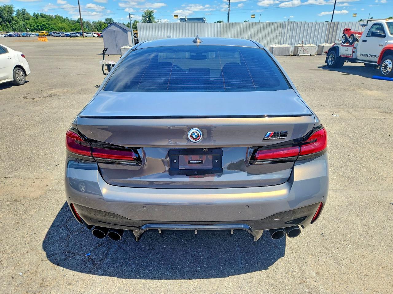 2022 BMW M5 - Фото 6