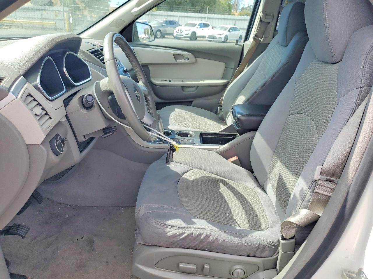 2012 Chevrolet Traverse Lt - Image 7