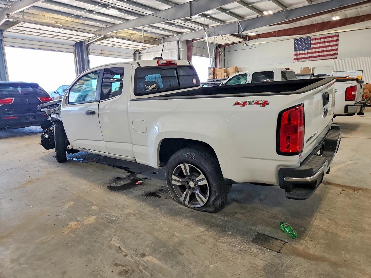 2016 Chevrolet Colorado Lt - Фото 2