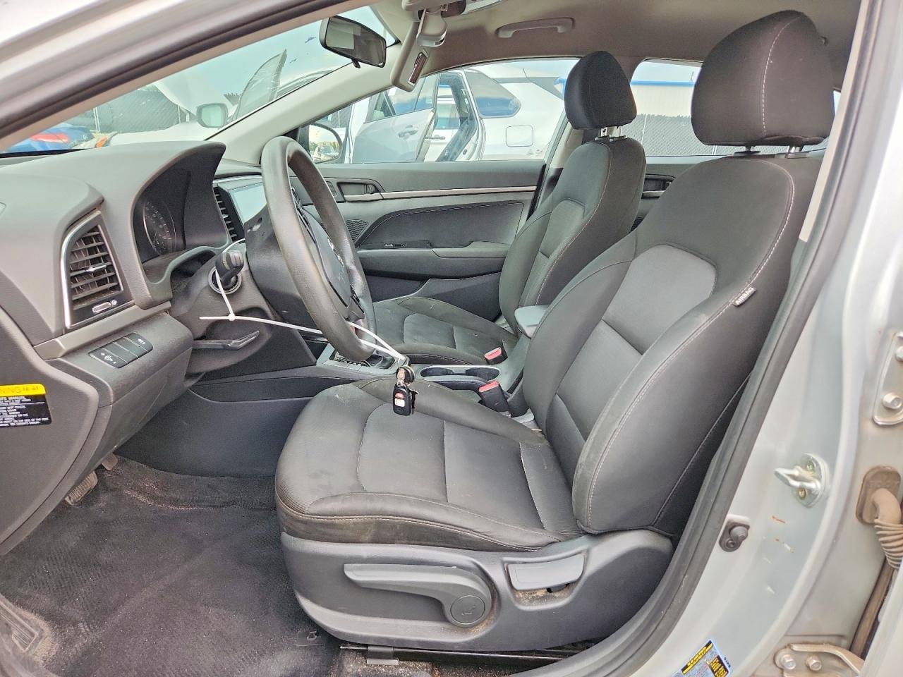 2018 Hyundai Elantra Se - Image 7