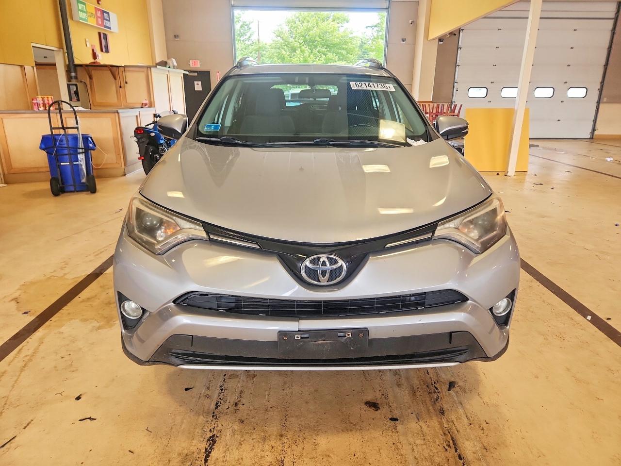 2016 Toyota Rav4 Xle - Фото 5