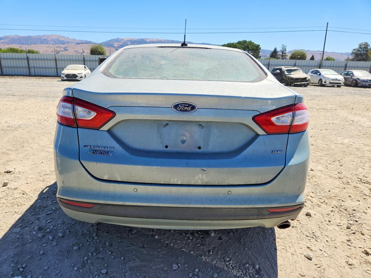 2013 Ford Fusion Se Phev - Фото 6