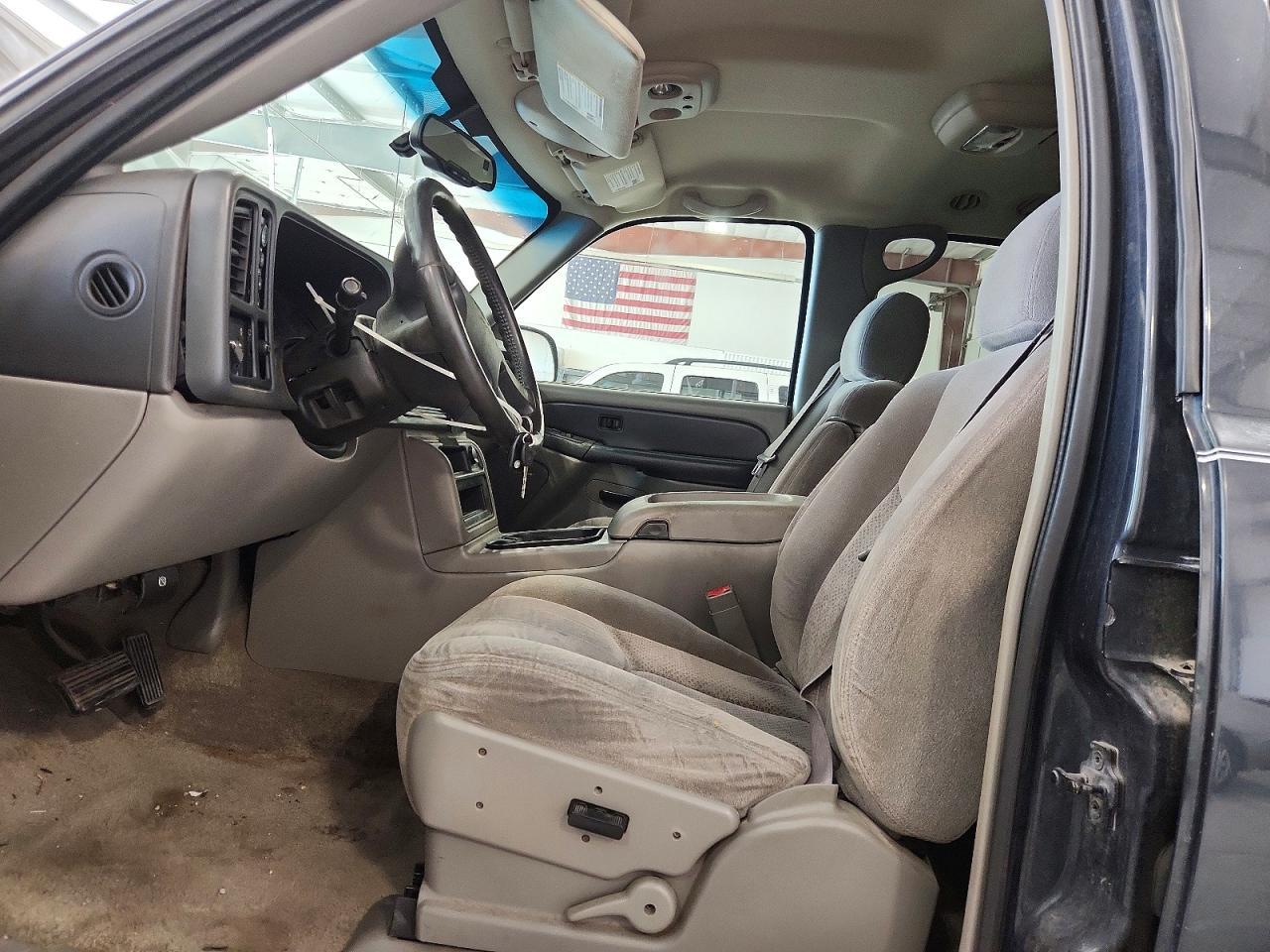 2003 Chevrolet Tahoe K1500 - Image 7