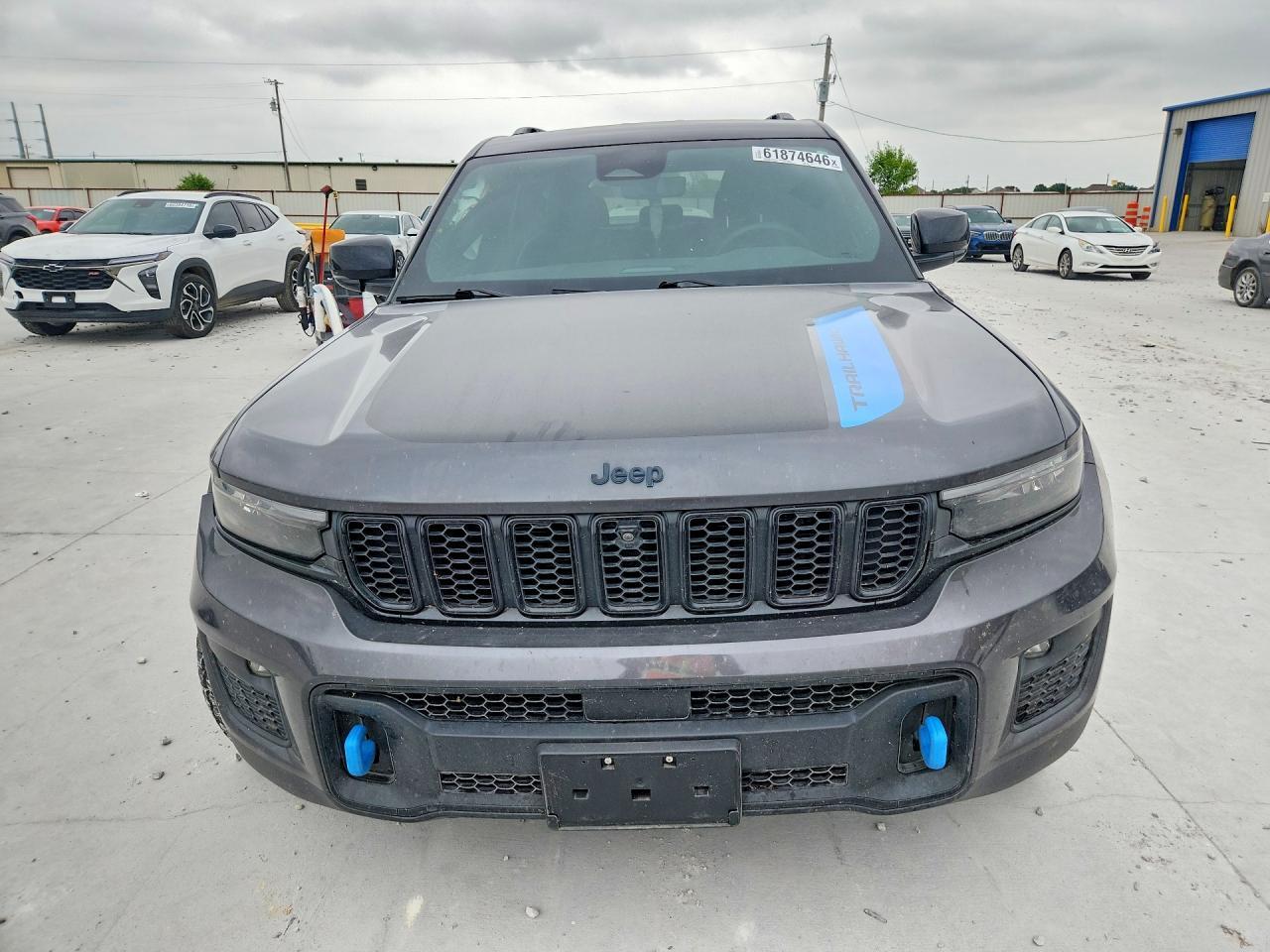 2022 Jeep Grand Cherokee Trailhawk 4Xe - Image 5