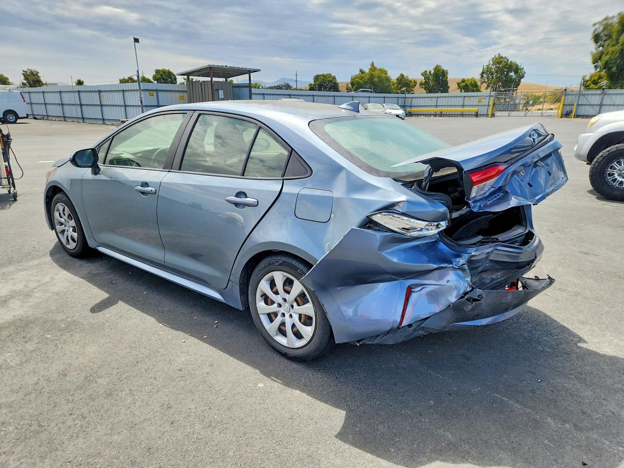 2020 Toyota Corolla - Фото 2