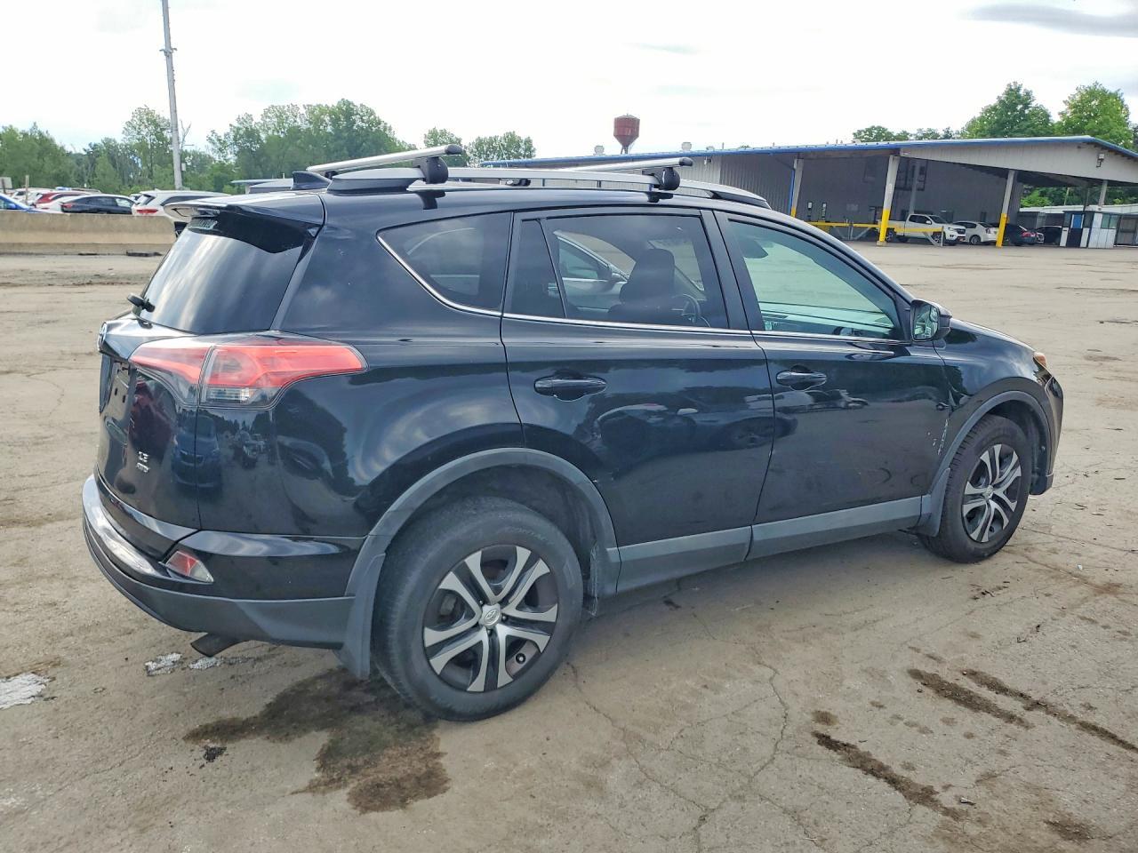 2018 Toyt Rav4 Le - Image 5