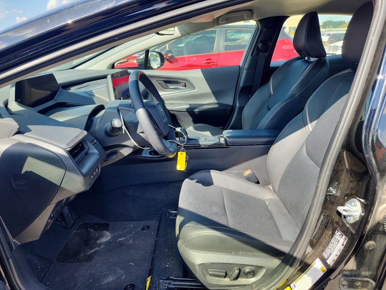 2025 Toyota Prius Xle - Фото 7