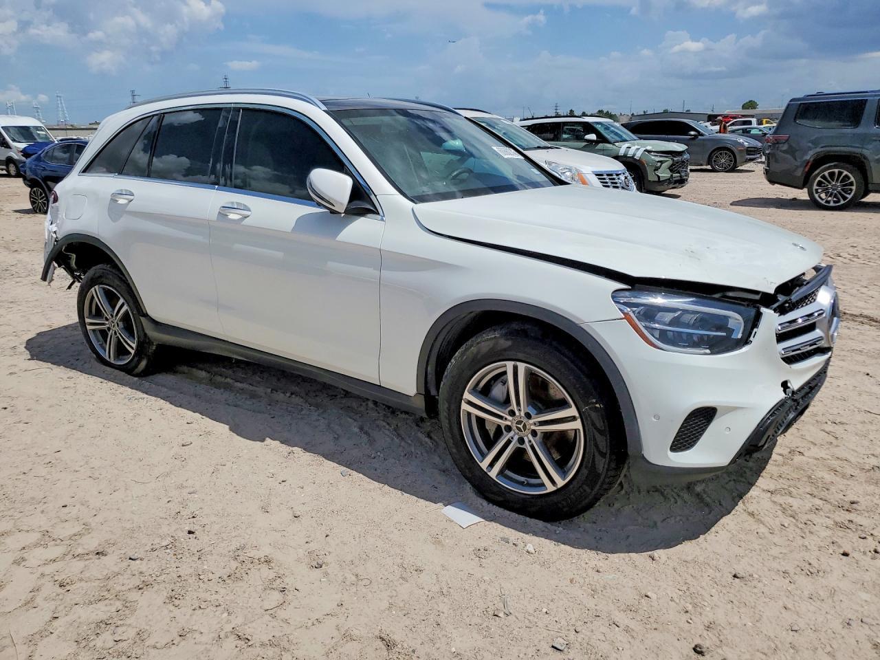2022 Mercedes-Benz Glc 300 - Фото 4