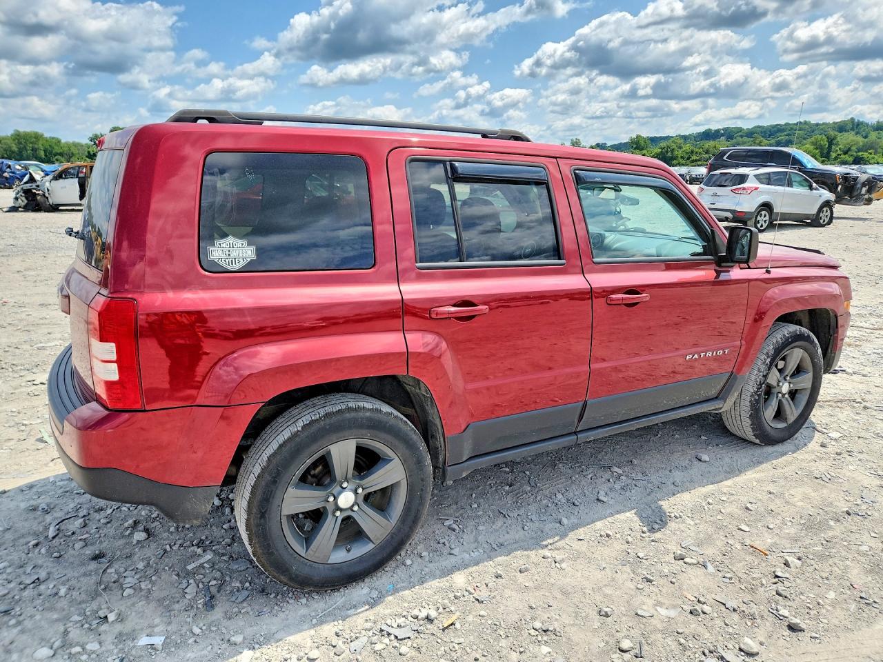 2017 Jeep Patriot - Image 3