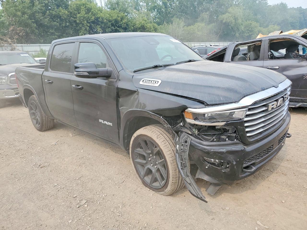 2026 Ram 1500 Laramie - Фото 4