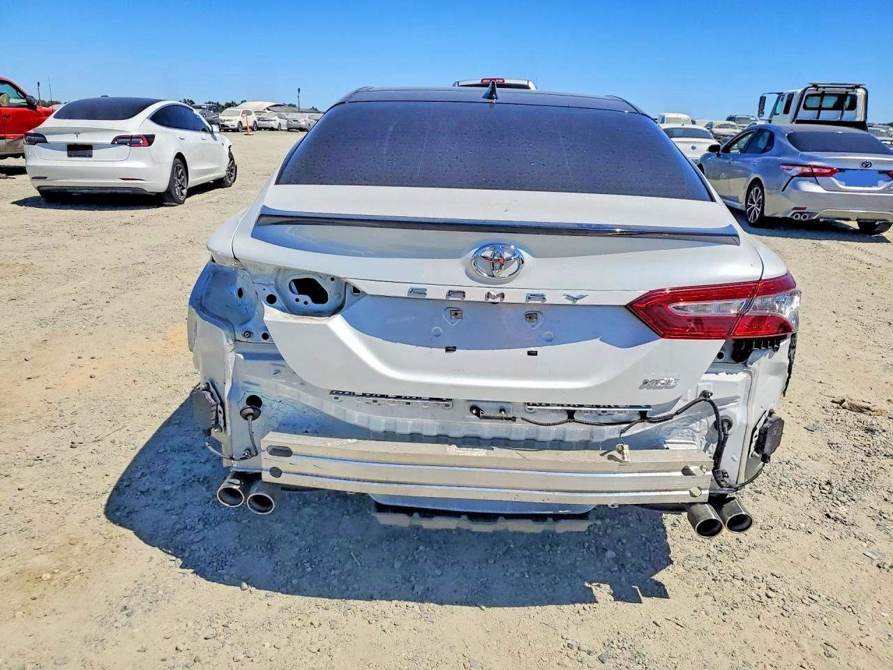2018 Toyota Camry Xse - Фото 6