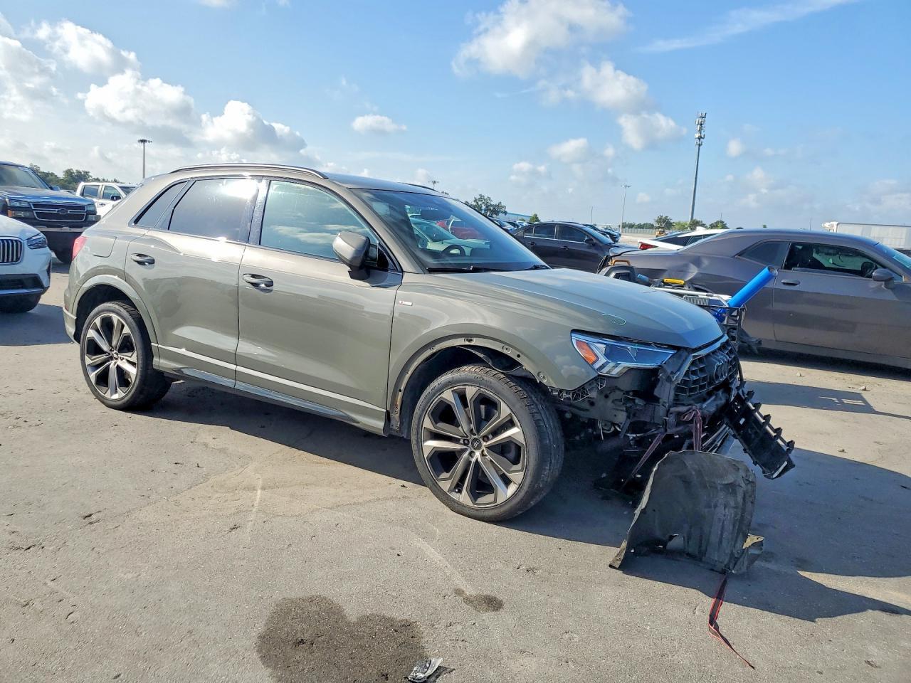 2021 Audi Q3 Premium Plus S Line 45 - Фото 4