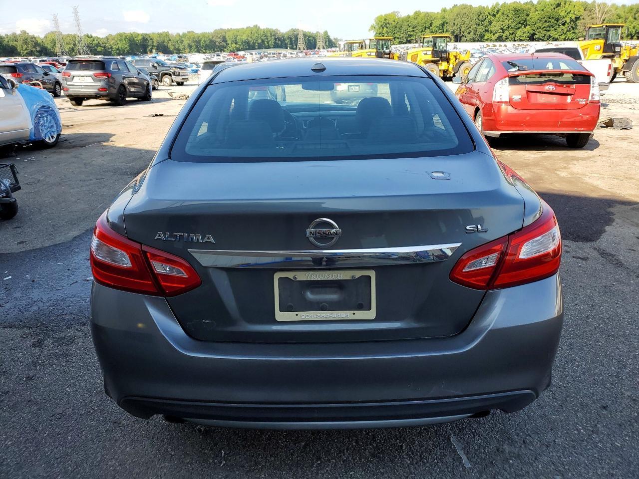 2017 Nissan Altima 2.5 Sl - Image 6