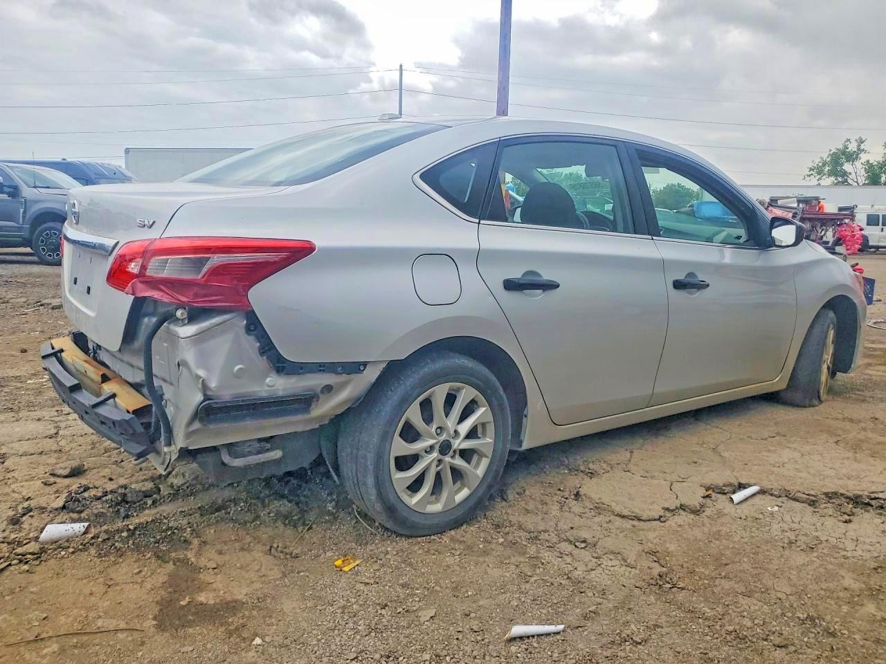 2019 Nissan Sentra Sv - Фото 3