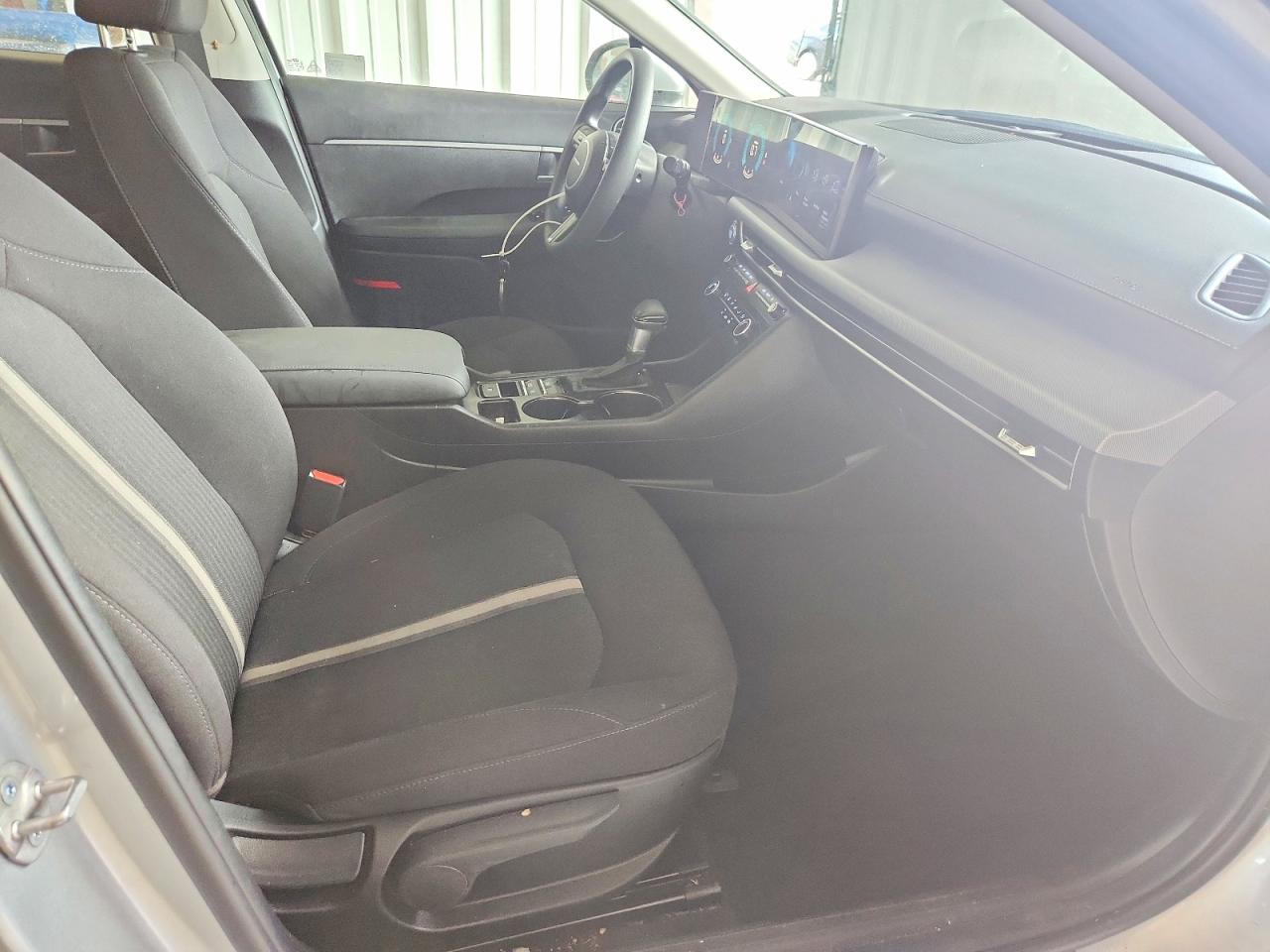 2025 Hyundai Sonata Se - Фото 5
