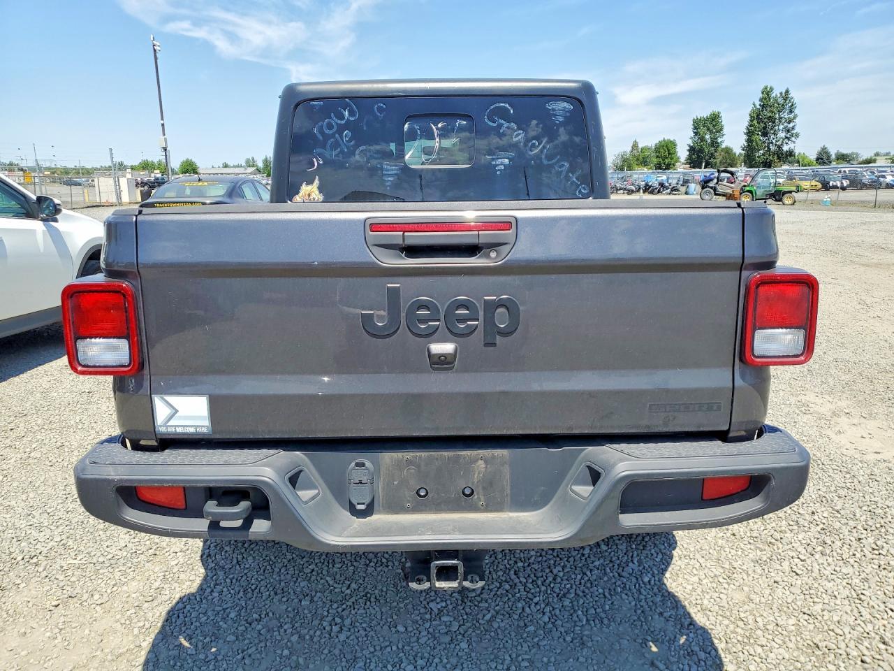 2020 Jeep Gladiator Sport - Image 6