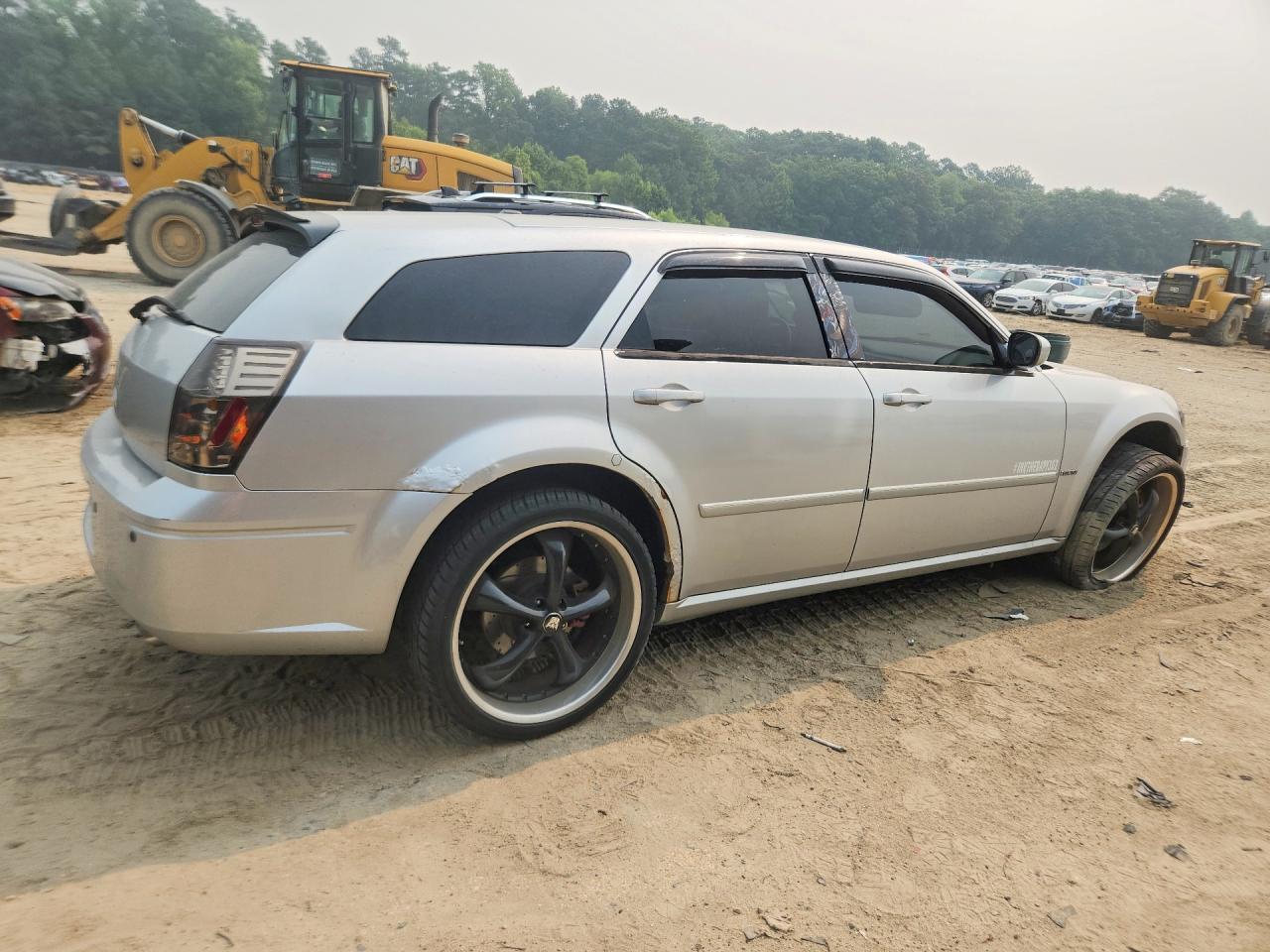 2007 Dodge Magnum R/T - Image 3
