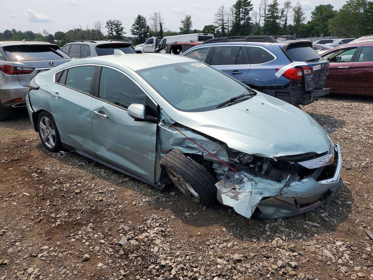 2018 Chevrolet Volt Lt - Image 4