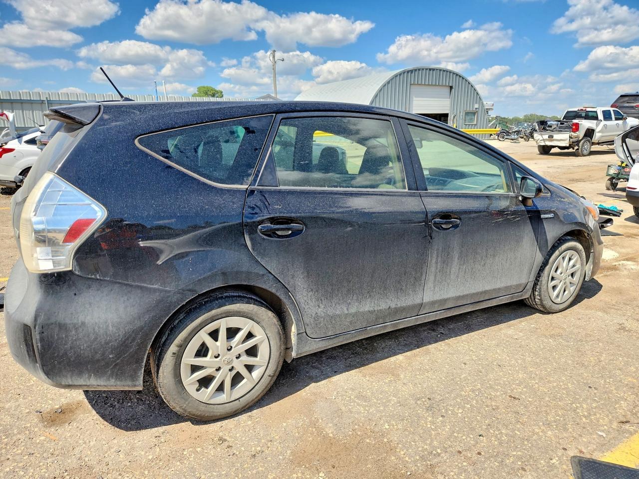 2012 Toyota Prius V Two - Фото 3