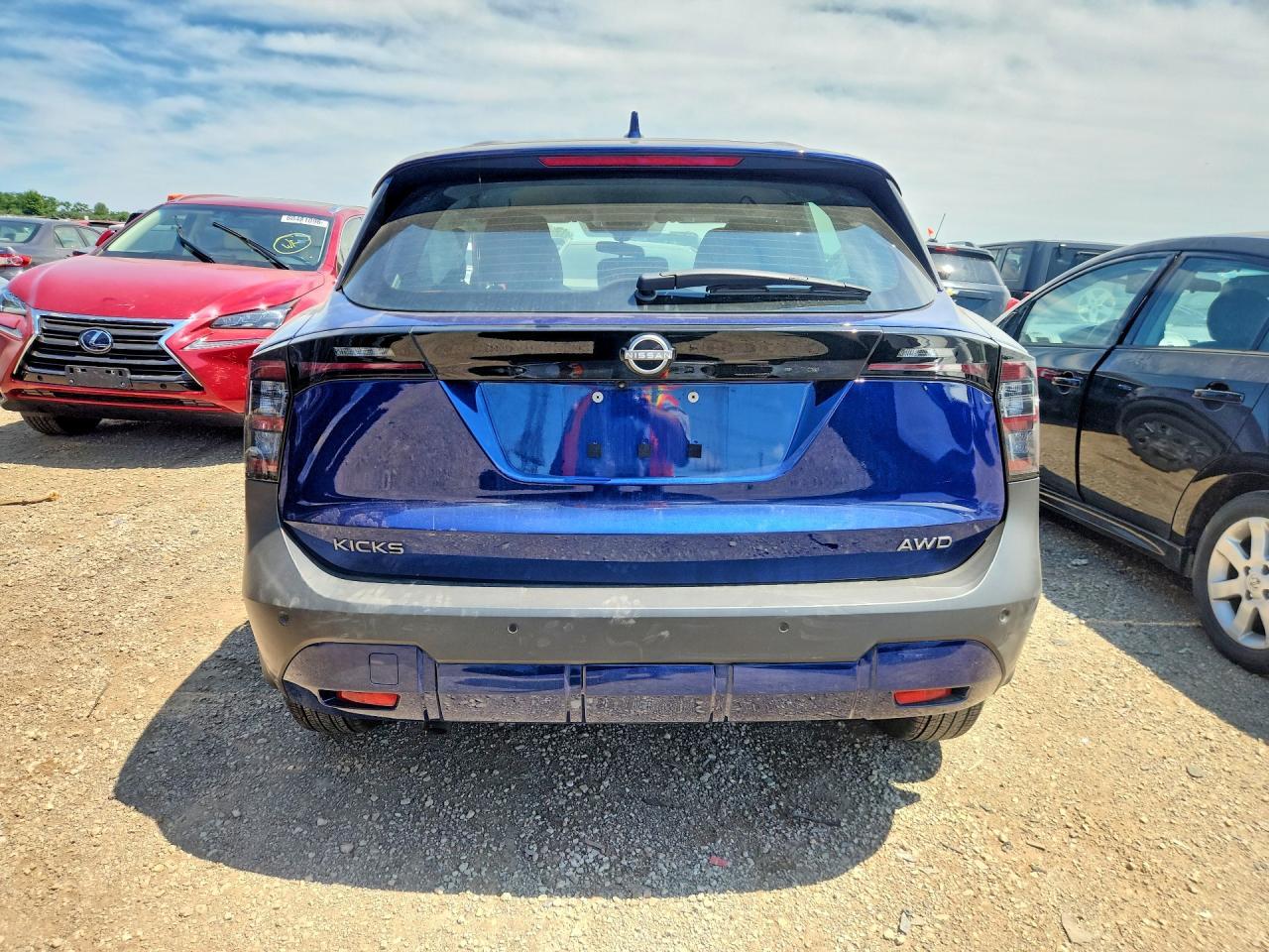 2025 Nissan Kicks S - Фото 6