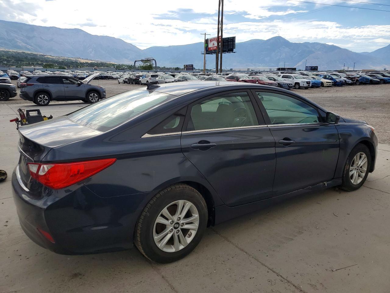 2014 Hyundai Sonata Gls - Фото 3