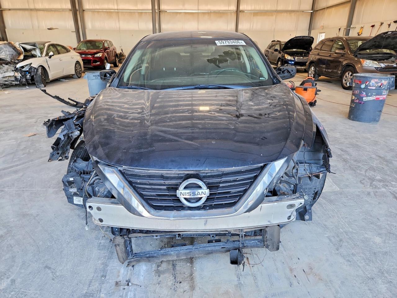 2016 Nissan Altima 2.5 S - Фото 5