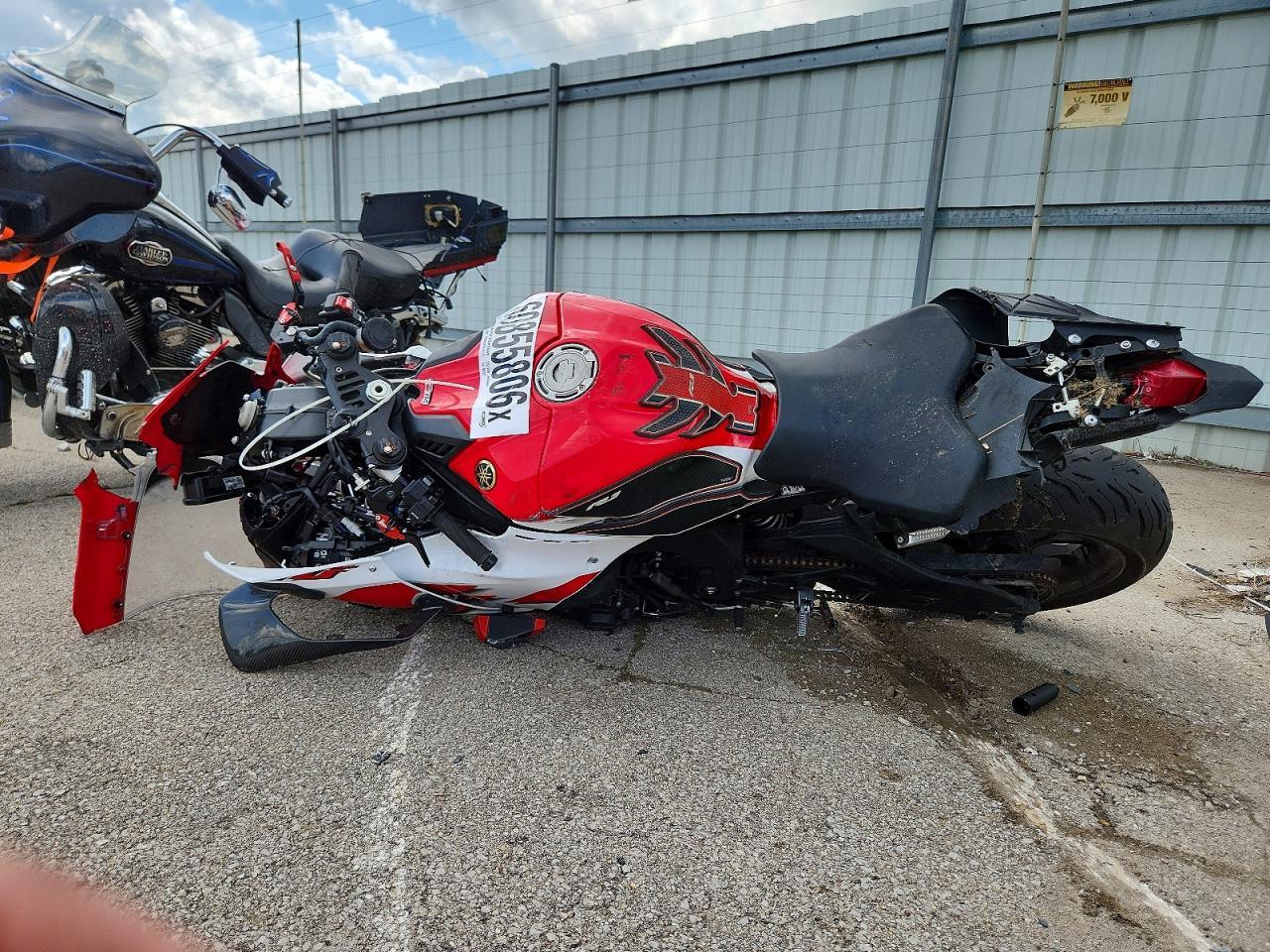 2026 Yamaha Yzf1000 - Фото 3