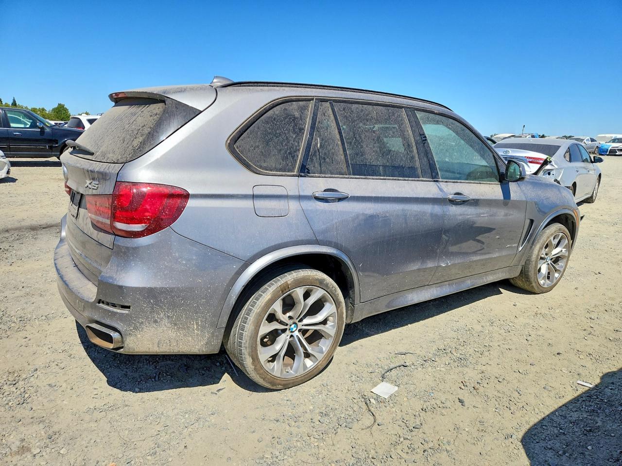 2014 BMW X5 xDrive35I - Image 3