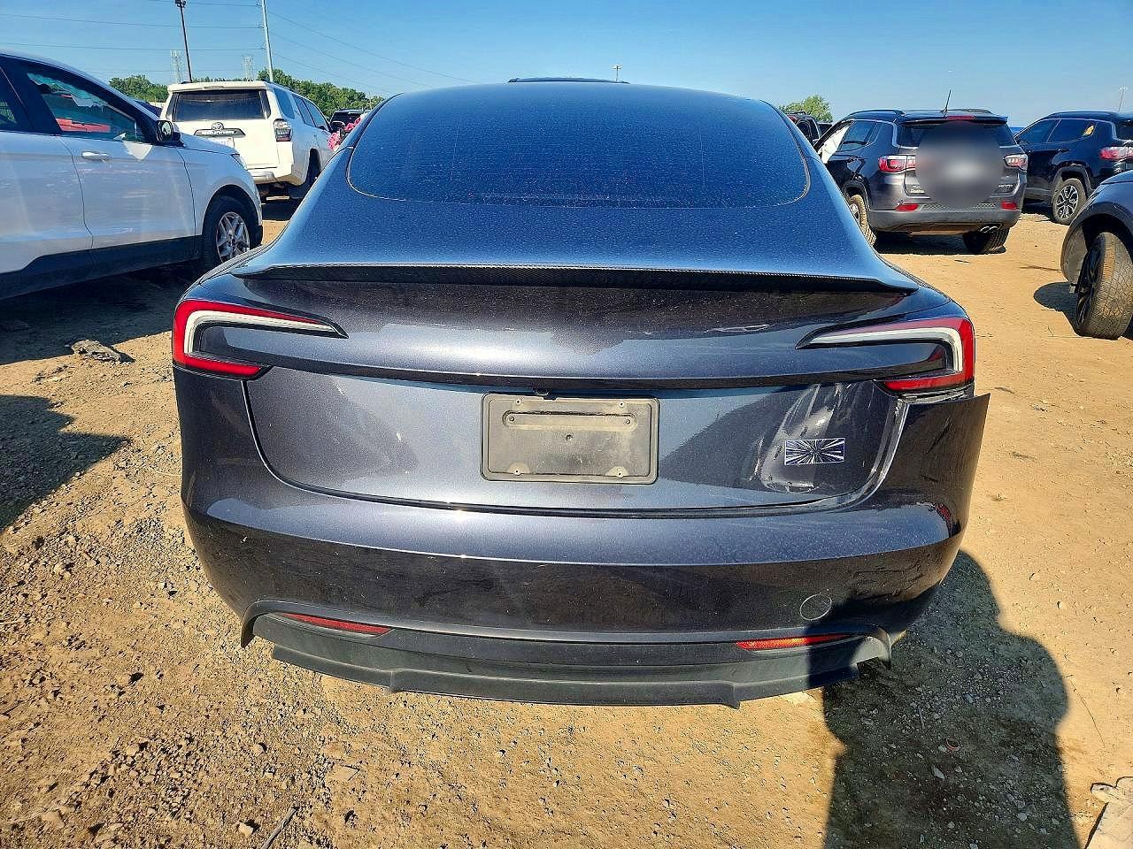 2024 Tesla Model 3 - Фото 6