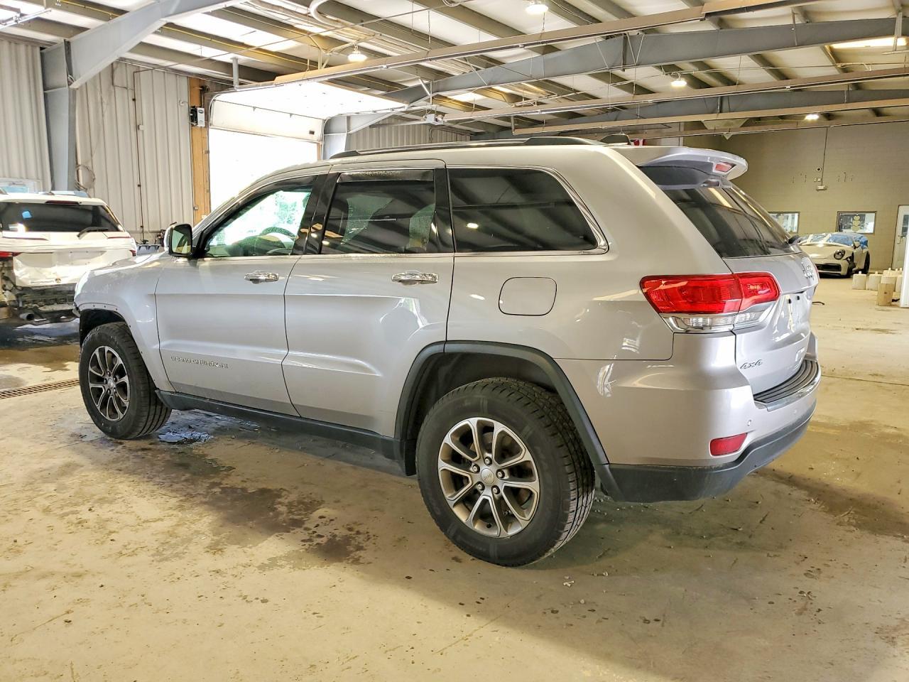 2016 Jeep Grand Cherokee Limited - Image 2
