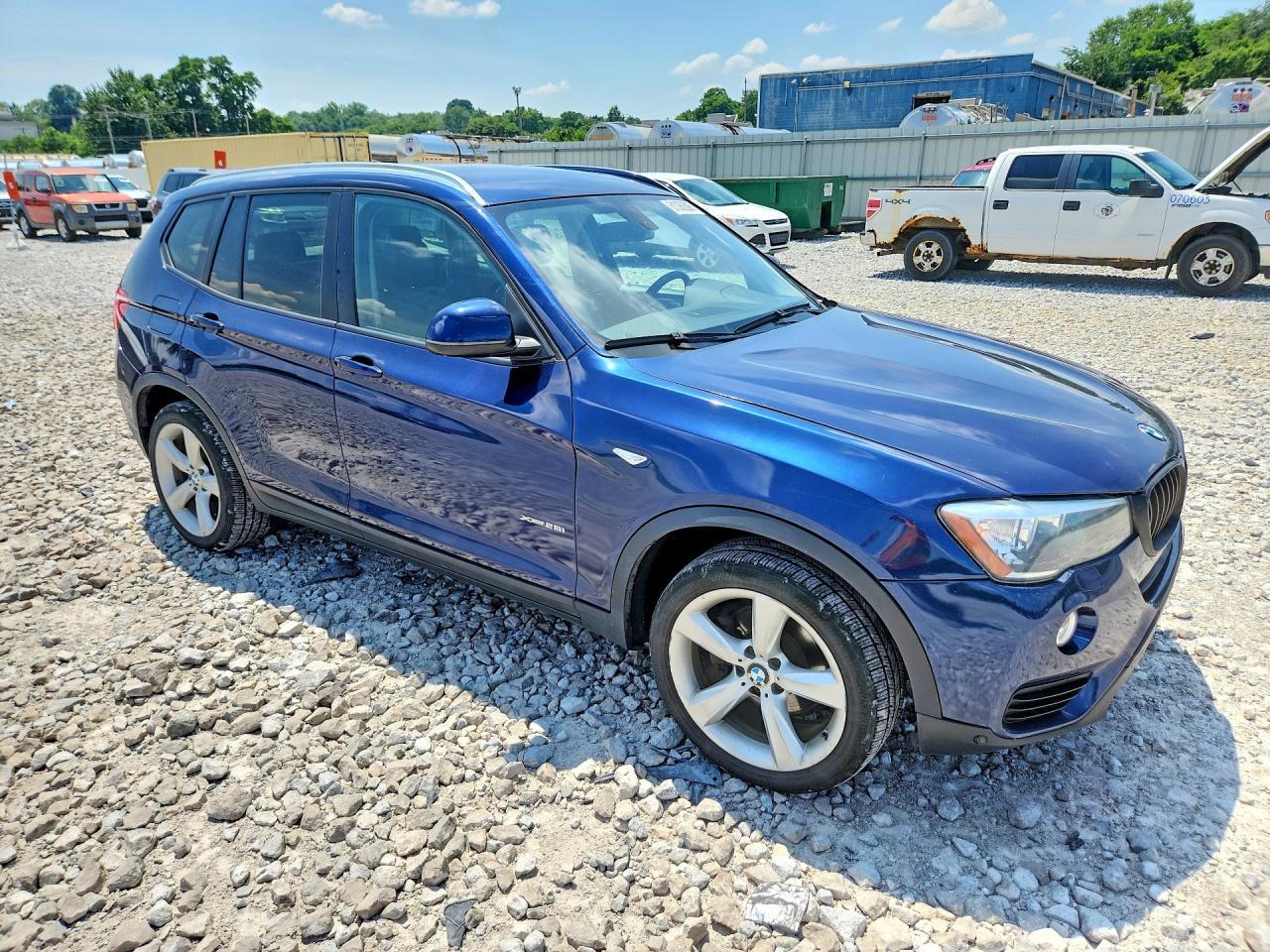 2017 BMW X3 xDrive28I - Фото 4