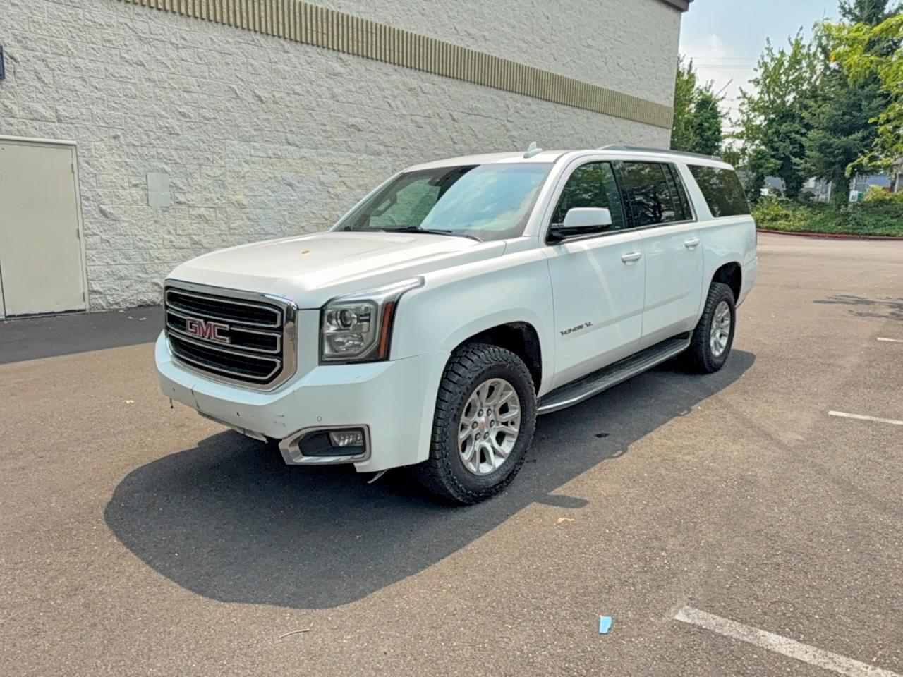 2019 GMC Yukon Xl K1500 Slt - Image 2