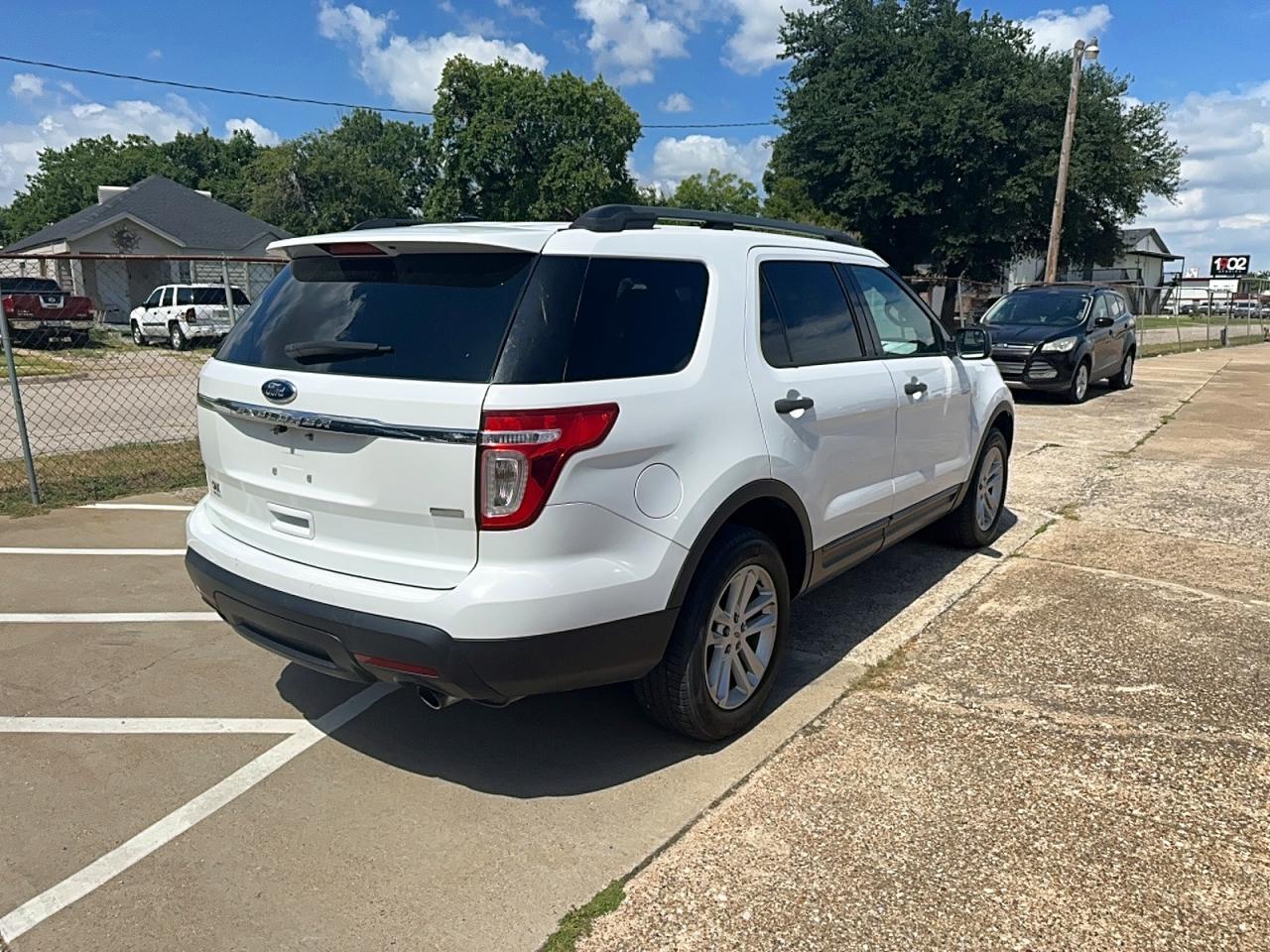 2015 Ford Explorer - Фото 4