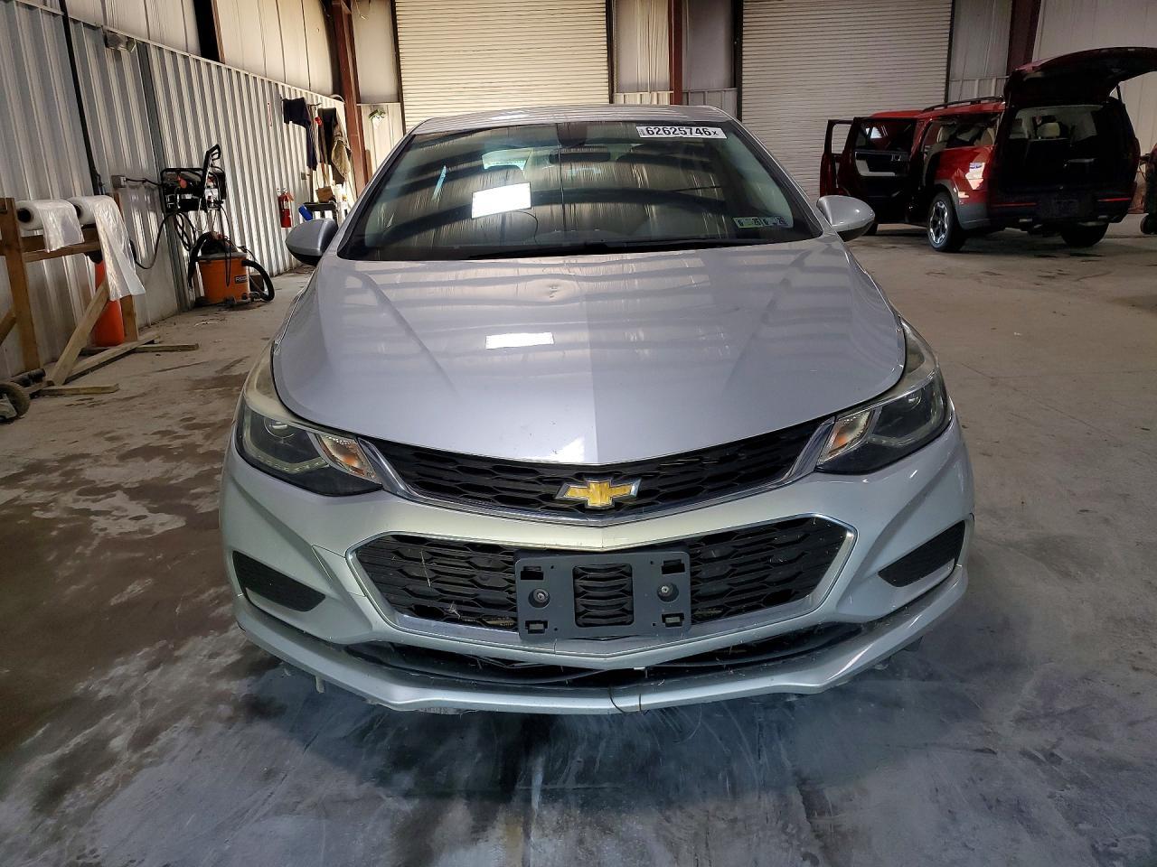 2017 Chevrolet Cruze Lt - Фото 5