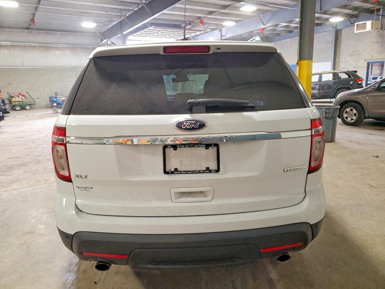 2013 Ford Explorer Xlt - Image 6