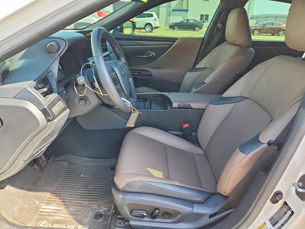 2025 Lexus Es 350 Base - Image 7