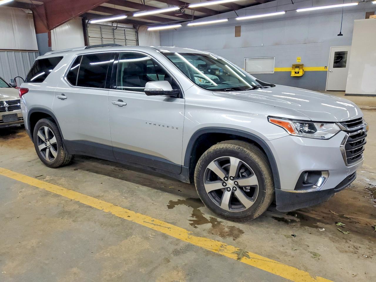 2018 Chevrolet Traverse Lt - Фото 4