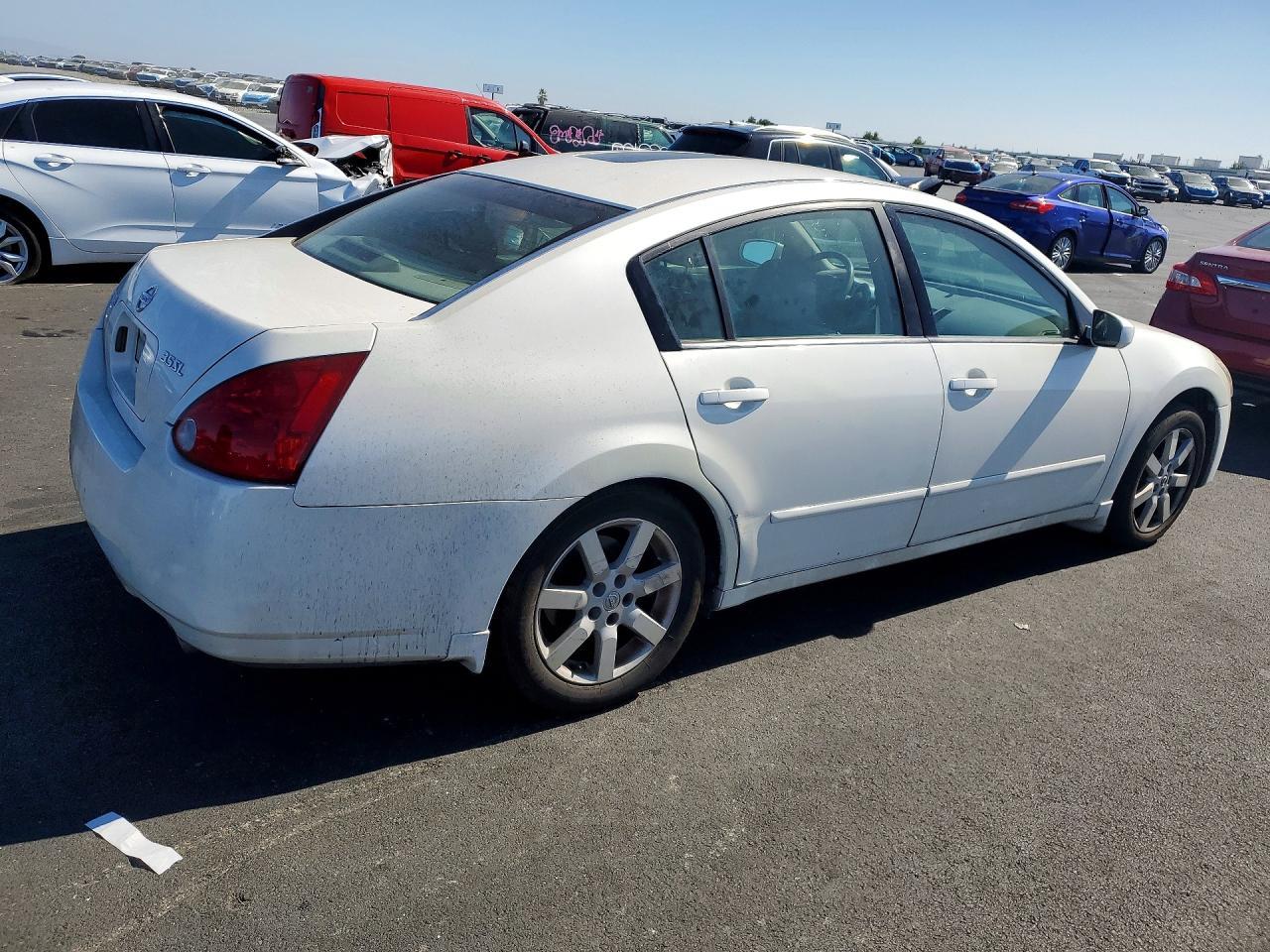 2004 Nissan Maxima 3.5 Se - Image 3