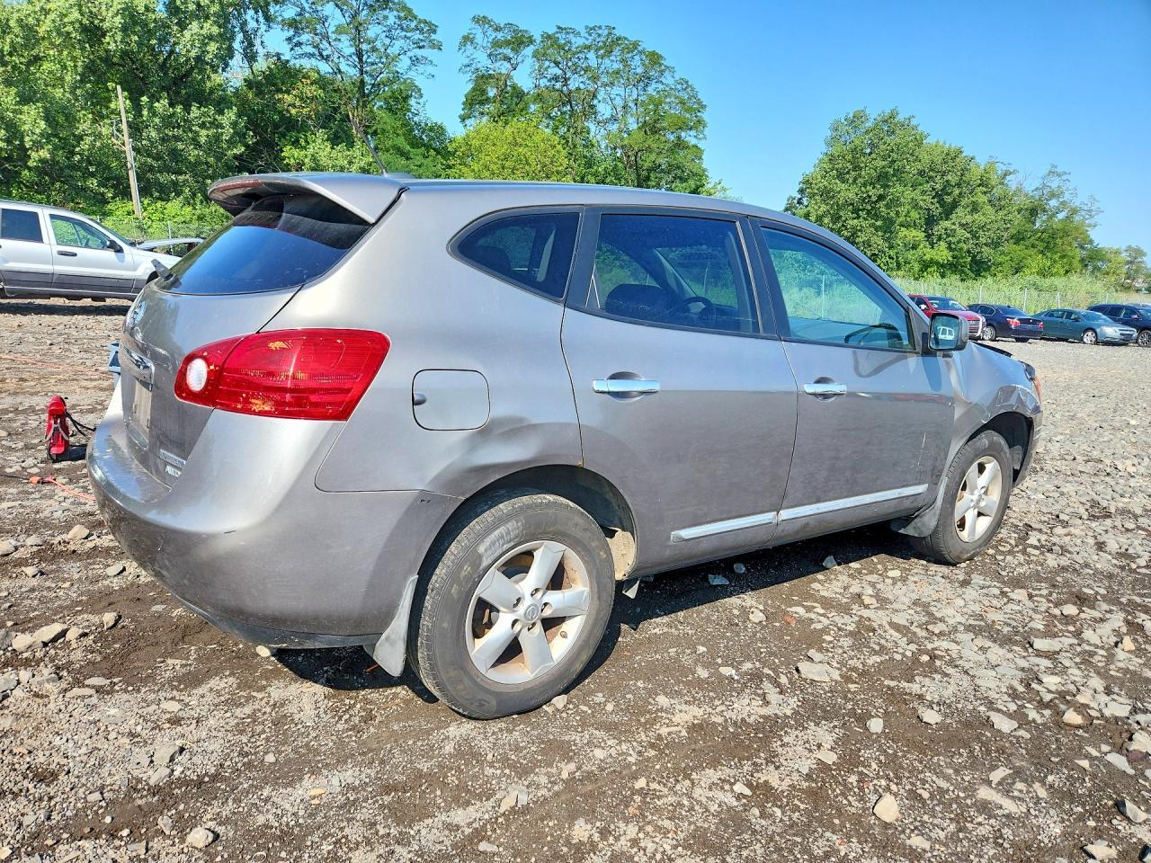 2013 Nissan Rogue S - Фото 3