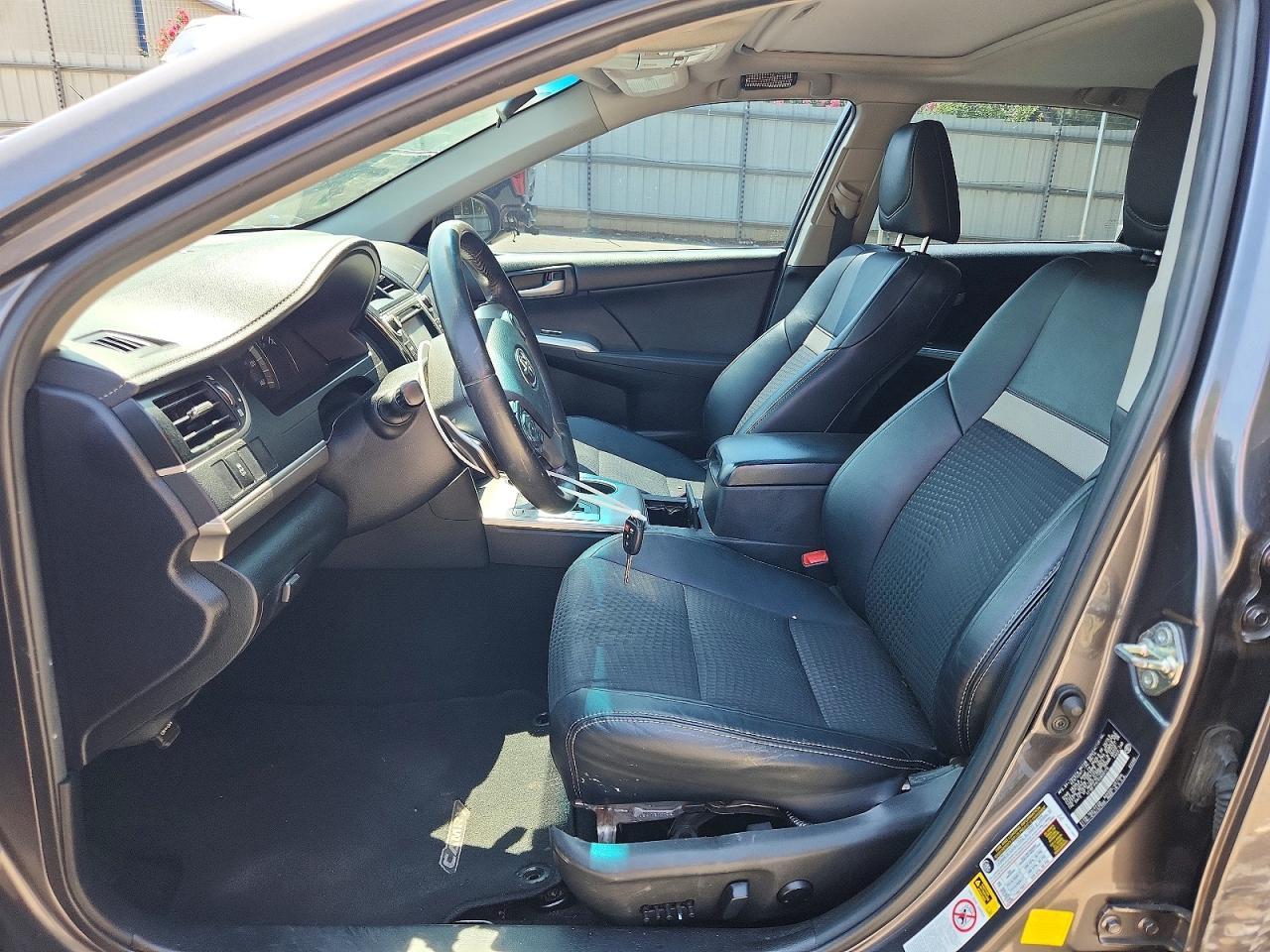 2014 Toyota Camry Se - Фото 7