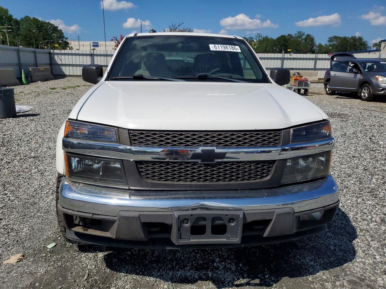 2004 Chevrolet Colorado - Image 5