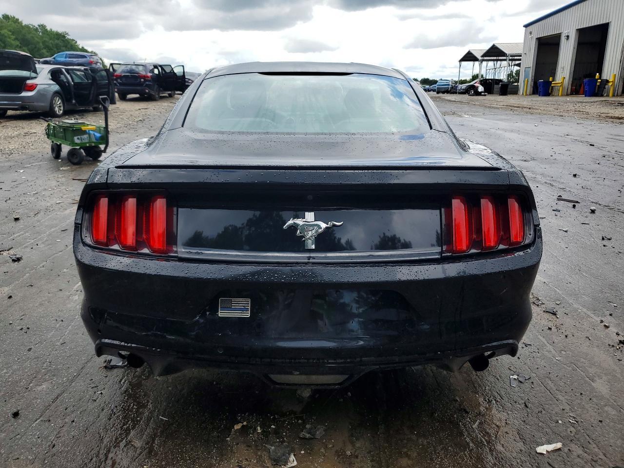 2016 Ford Mustang - Image 6