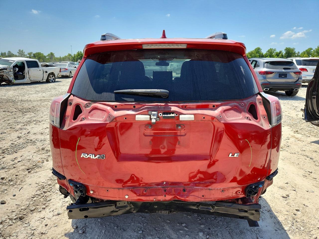 2017 Toyota Rav4 Le - Image 6