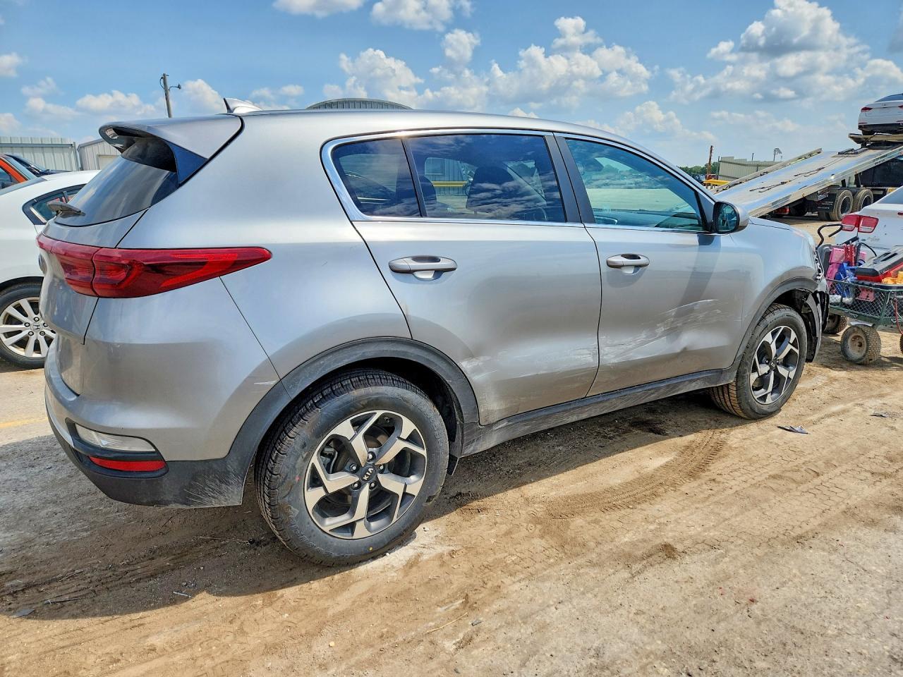 2021 Kia Sportage Lx - Image 3
