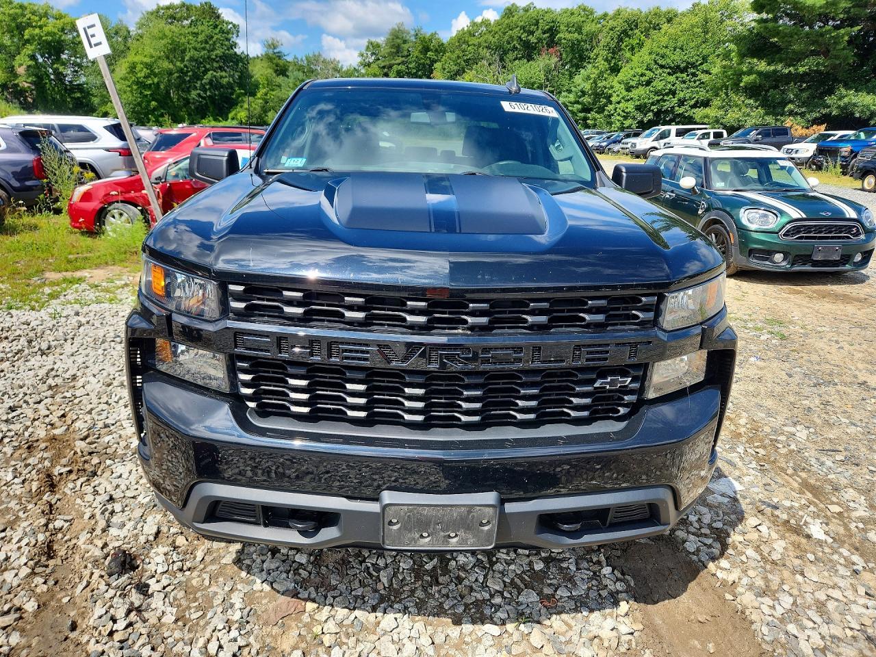 2021 Chevrolet Silverado K1500 Custom - Фото 5